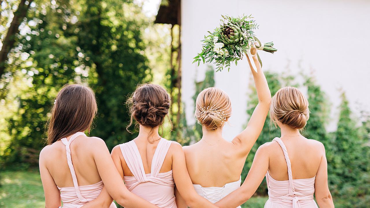 Ventaglio di piume di struzzo con Bouquet di spille ventaglio di